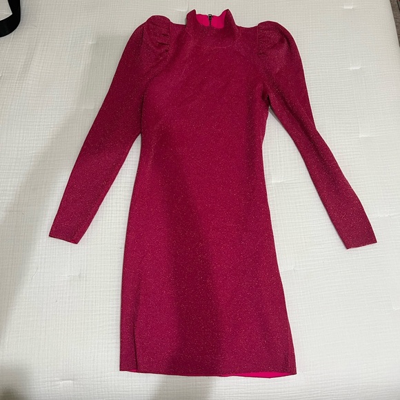 NWT Alice + Olivia Issa Turtleneck Puff Sleeve Dress Wild Pink Metallic - Picture 8 of 9